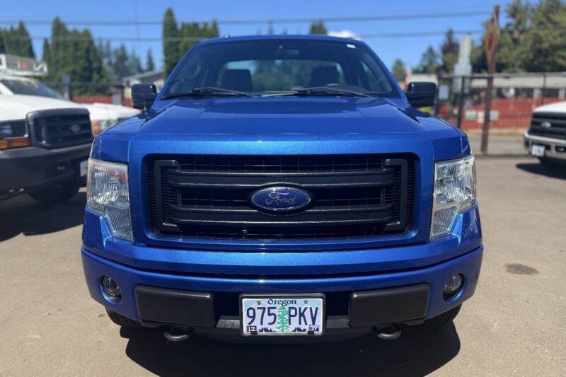 Used 2013 Ford F150 STX w/ Mid Equipment Group AWD/4WD image 3