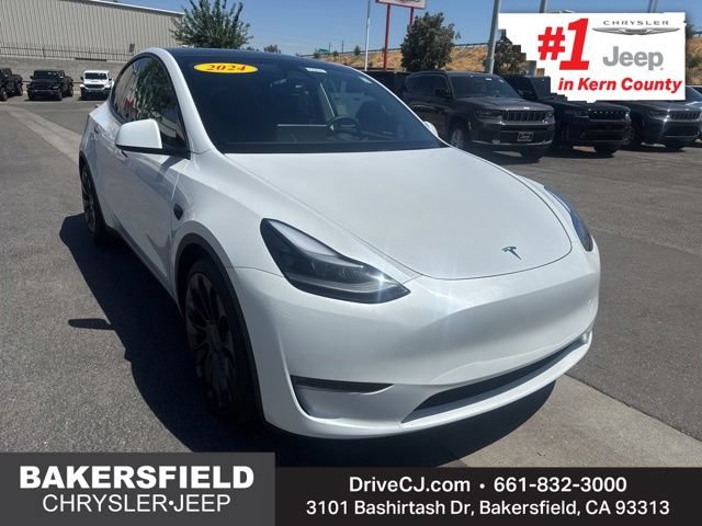 Used 2024 Tesla Model Y Performance AWD/4WD image 8