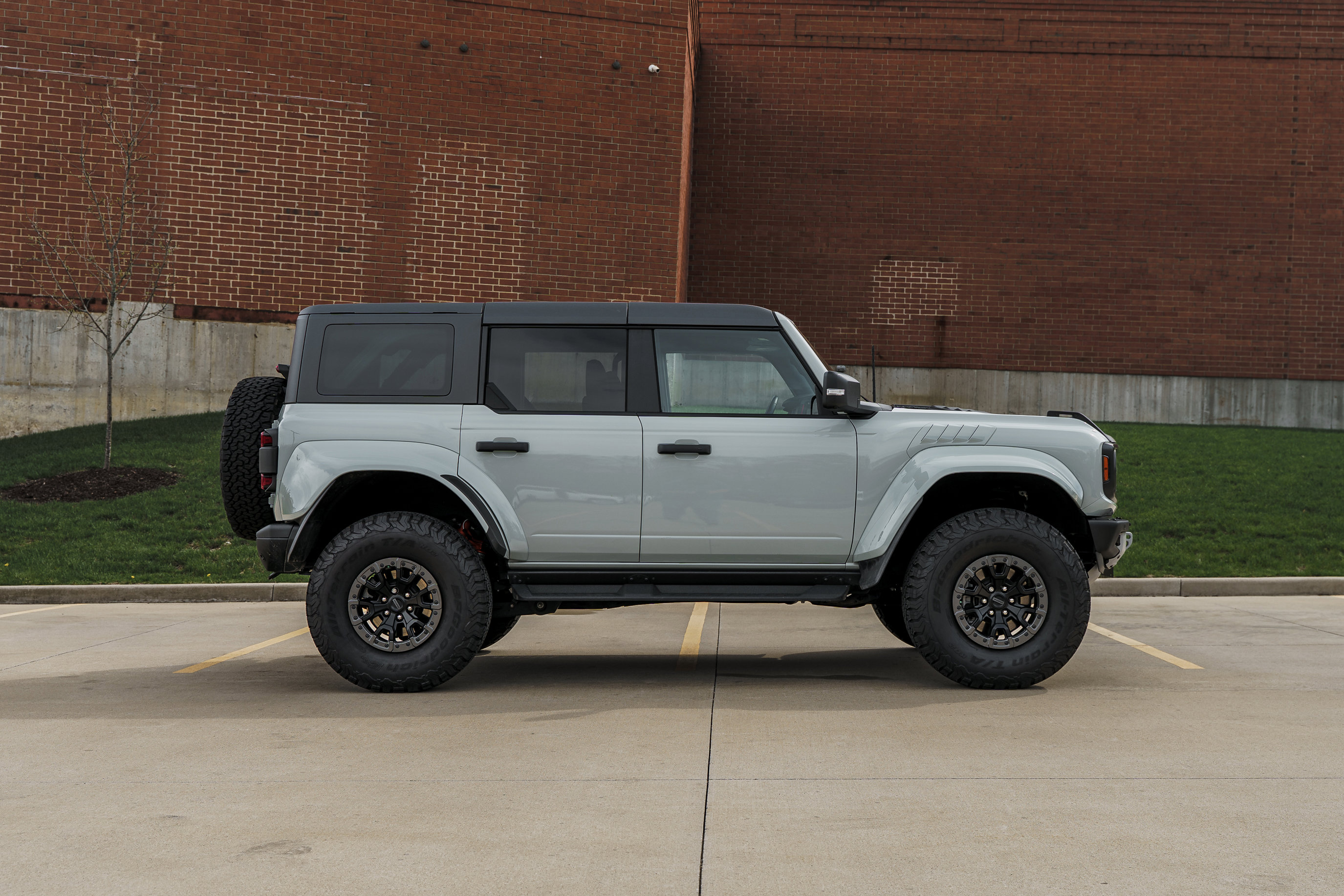 Used 2024 Ford Bronco Raptor image 3