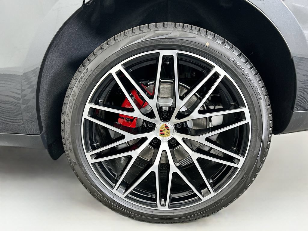 Used 2026 Porsche Macan S AWD/4WD image 32