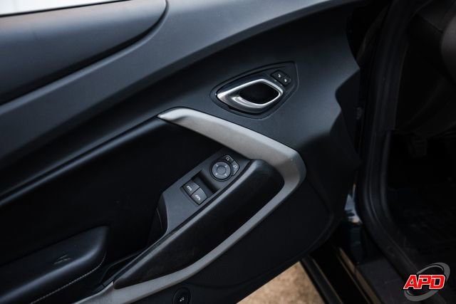 Used 2018 Chevrolet Camaro SS image 59