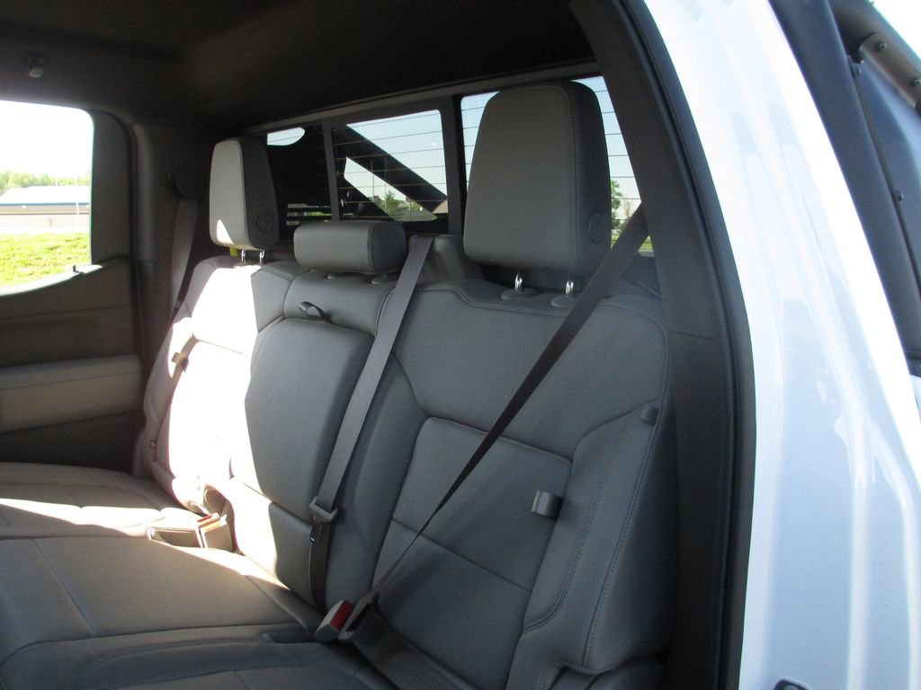 Used 2022 GMC Sierra 1500 SLT w/ SLT Premium Package AWD/4WD image 20