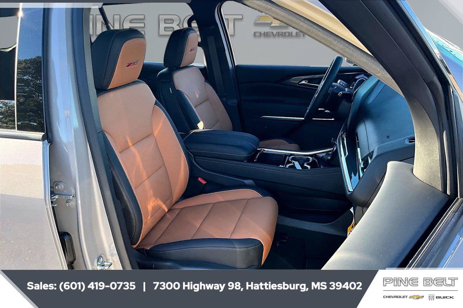 New 2027 Chevrolet Traverse Z71 w/ Driver Confidence Package AWD/4WD image 6