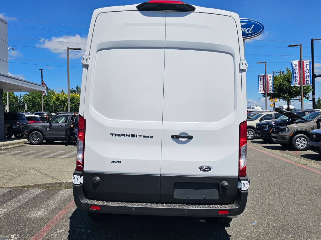 New 2026 Ford Transit 250 148 High Roof AWD image 4