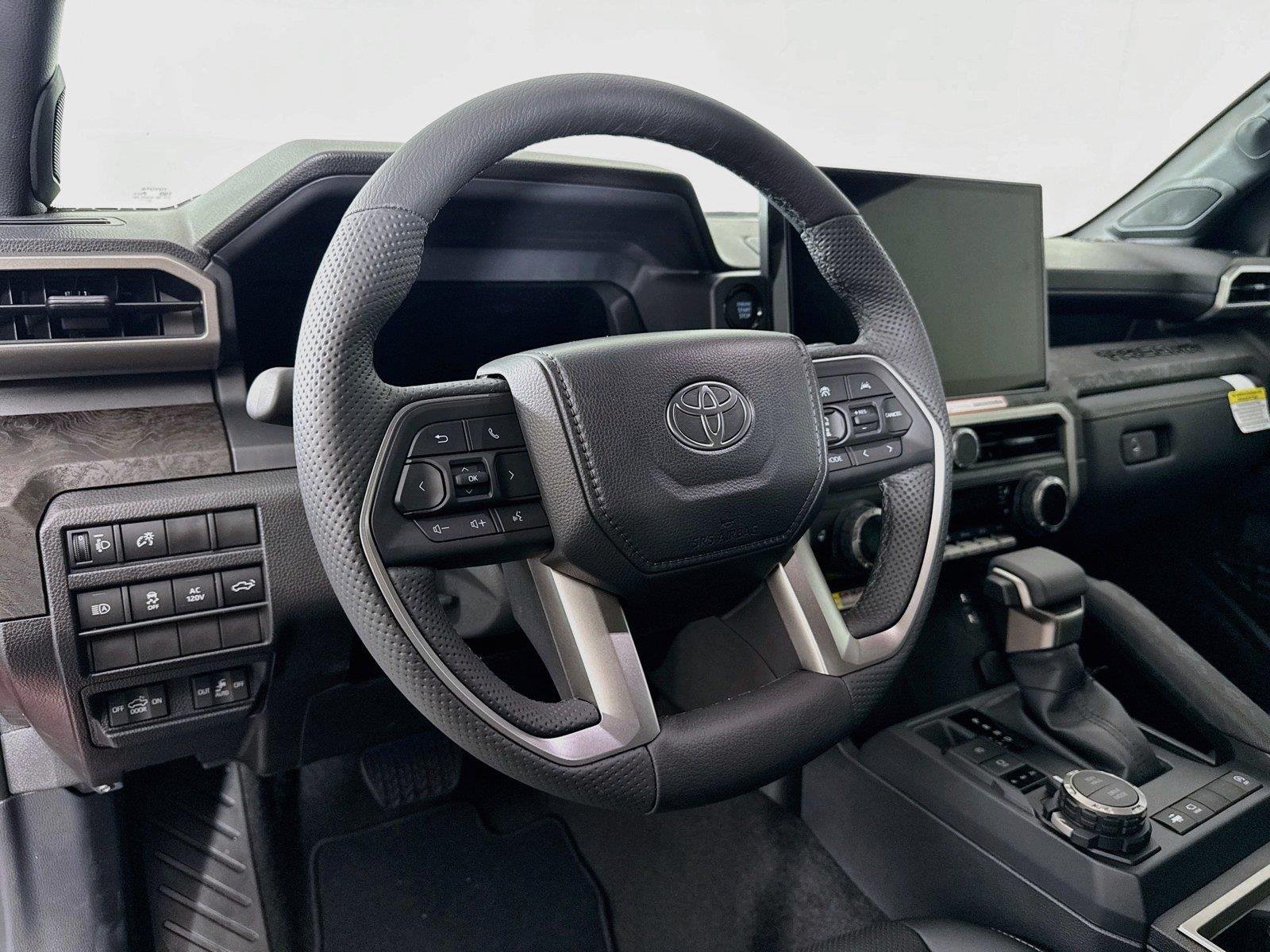 New 2026 Toyota Tacoma Limited AWD/4WD image 4