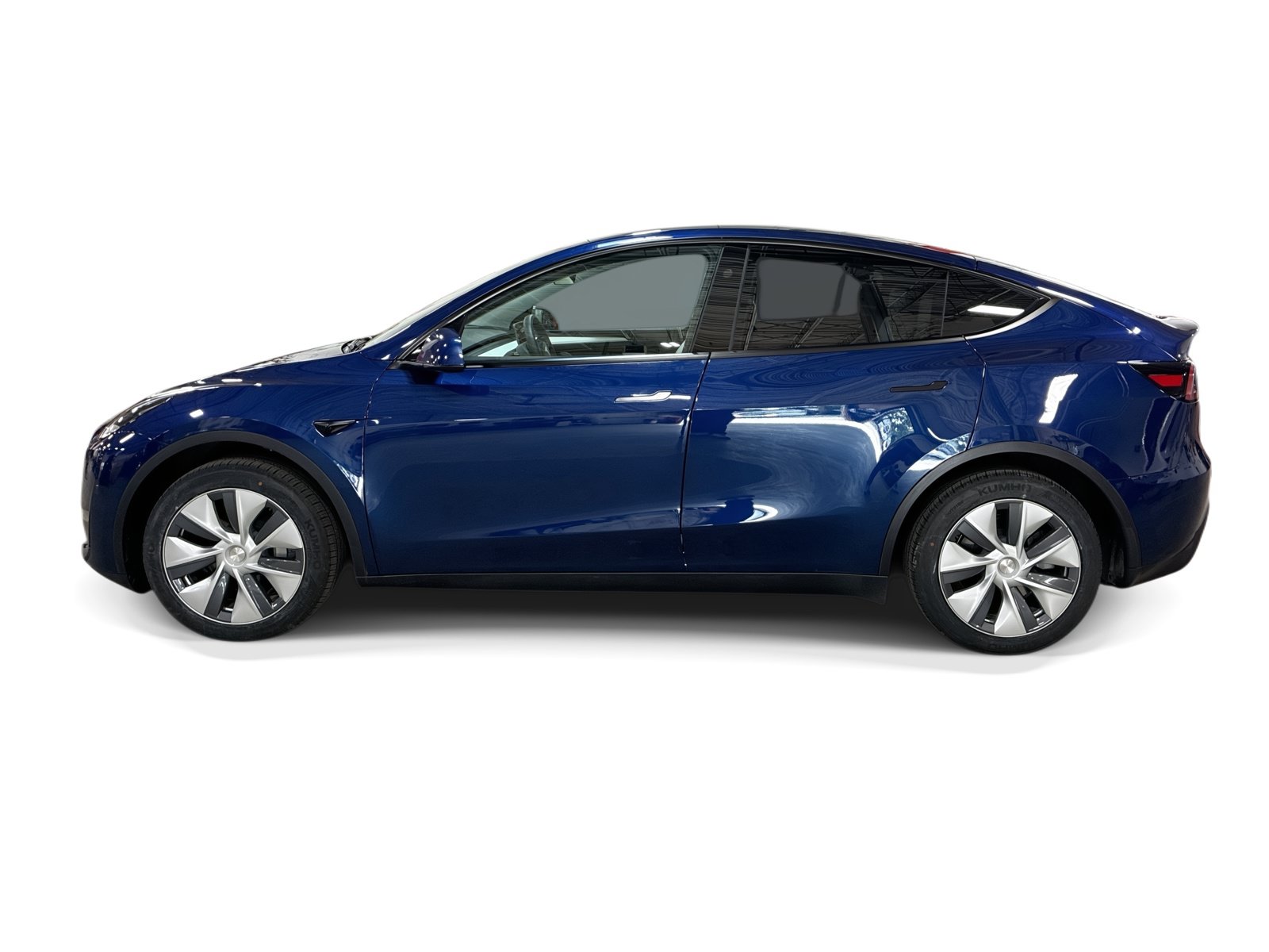 Certified 2023 Tesla Model Y Long Range AWD/4WD image 3