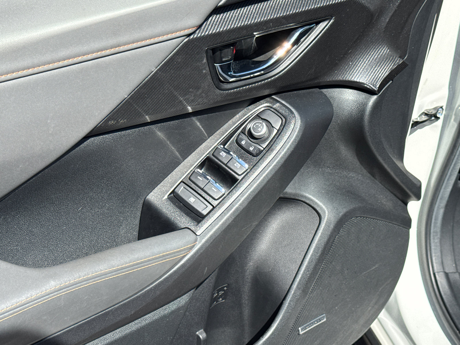 Certified 2025 Subaru Crosstrek 2.5i Limited AWD/4WD image 18