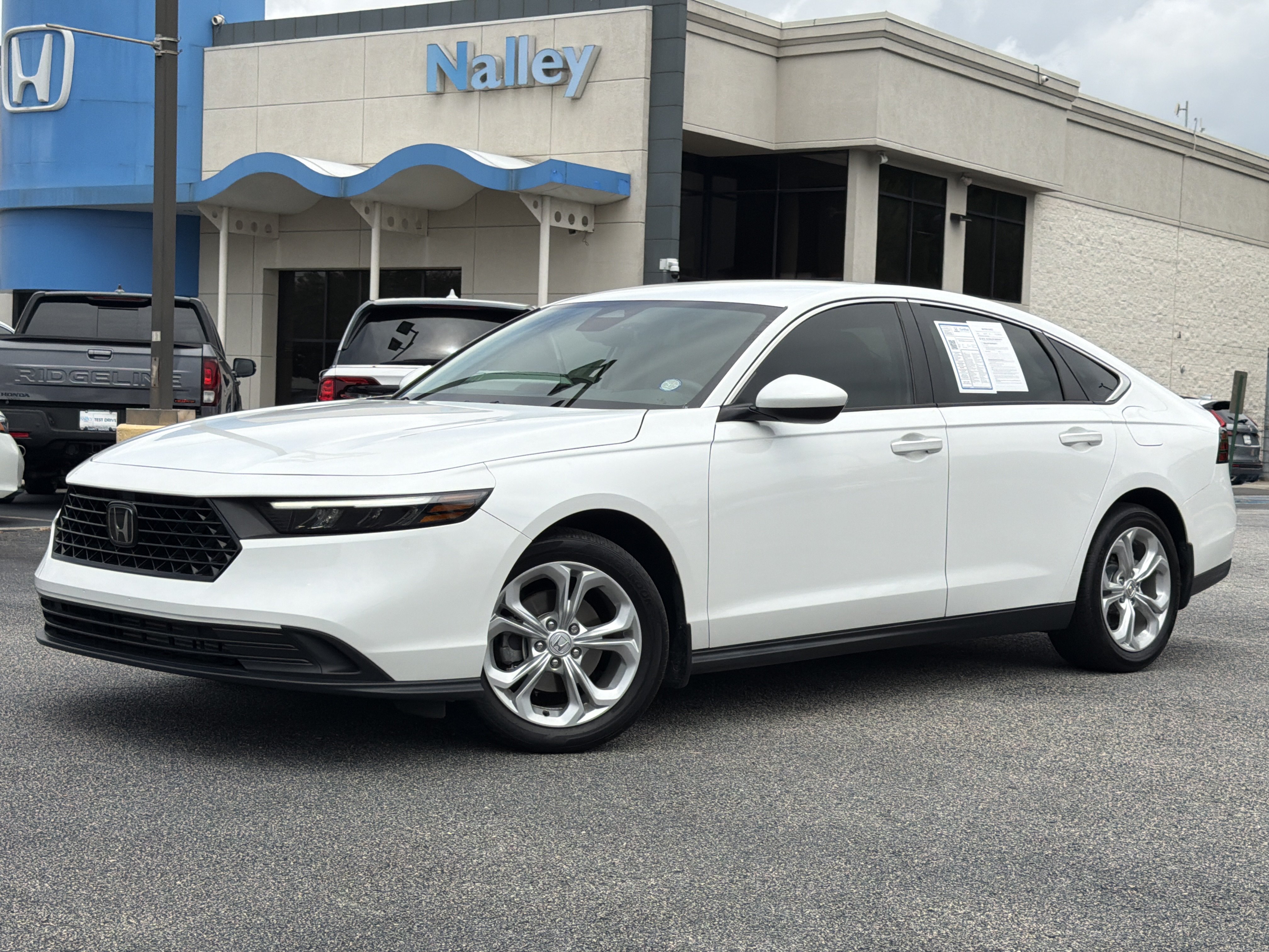 Used 2024 Honda Accord LX image 1