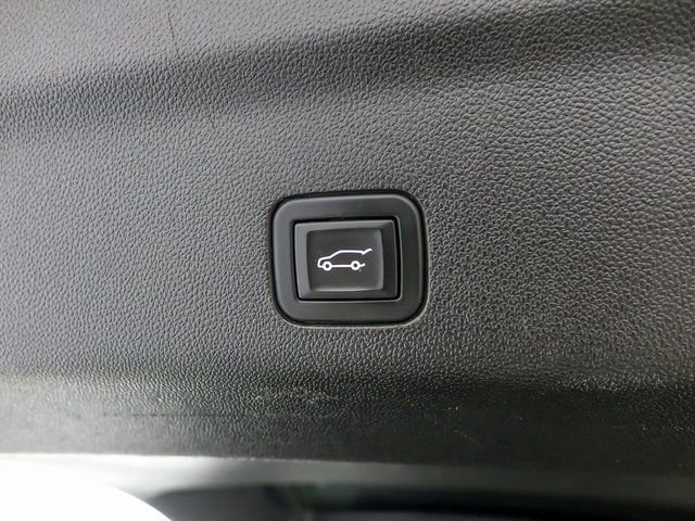 Certified 2021 Chevrolet Suburban RST image 32