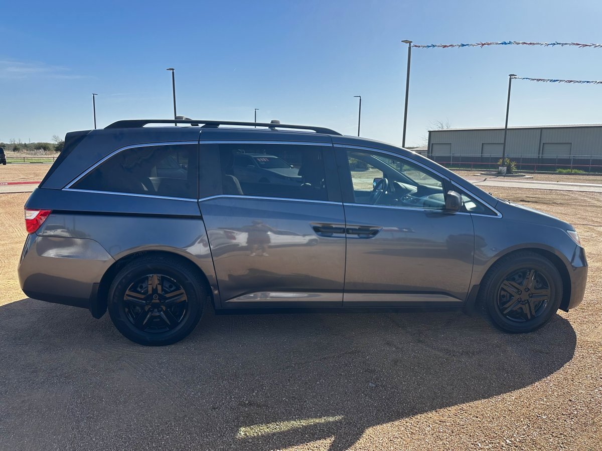 Used 2013 Honda Odyssey LX image 4