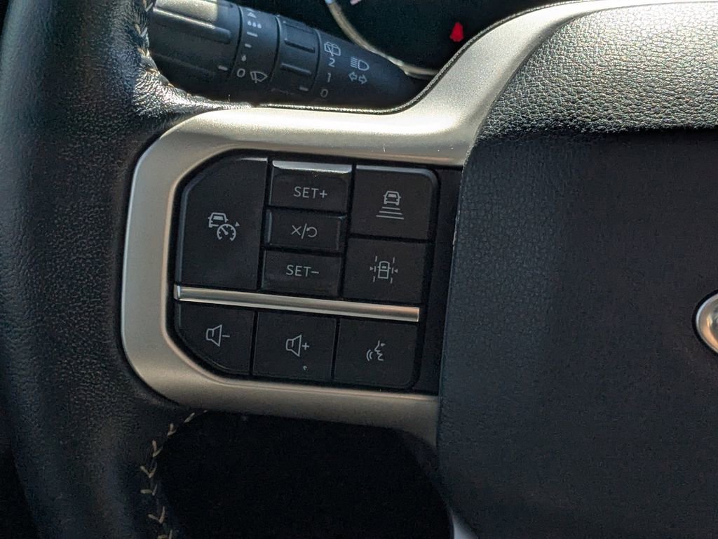 Used 2022 Ford Expedition Max XLT AWD/4WD image 23
