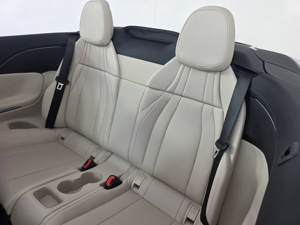 New 2027 Mercedes-Benz CLE 300 4MATIC Cabriolet image 10