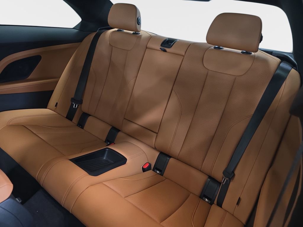 Used 2025 BMW 230i Coupe w/ M Sport Package image 14