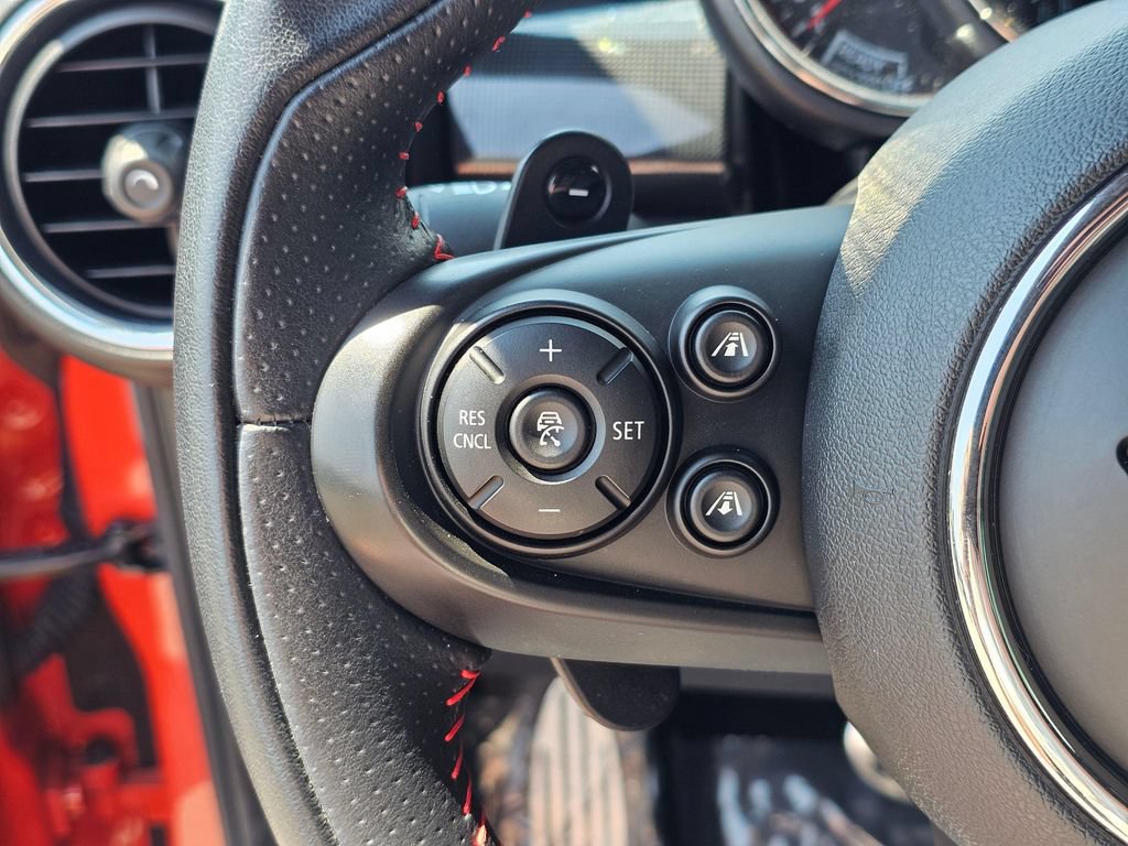 Used 2019 MINI Cooper John Cooper Works w/ Signature Upholstery Package FWD image 27