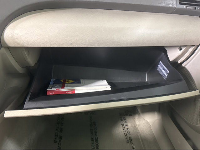 Used 2010 Toyota Camry XLE image 37