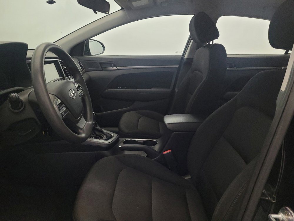 Used 2018 Hyundai Elantra SEL FWD image 17