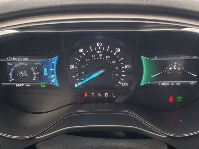 Used 2019 Ford Fusion SE image 18