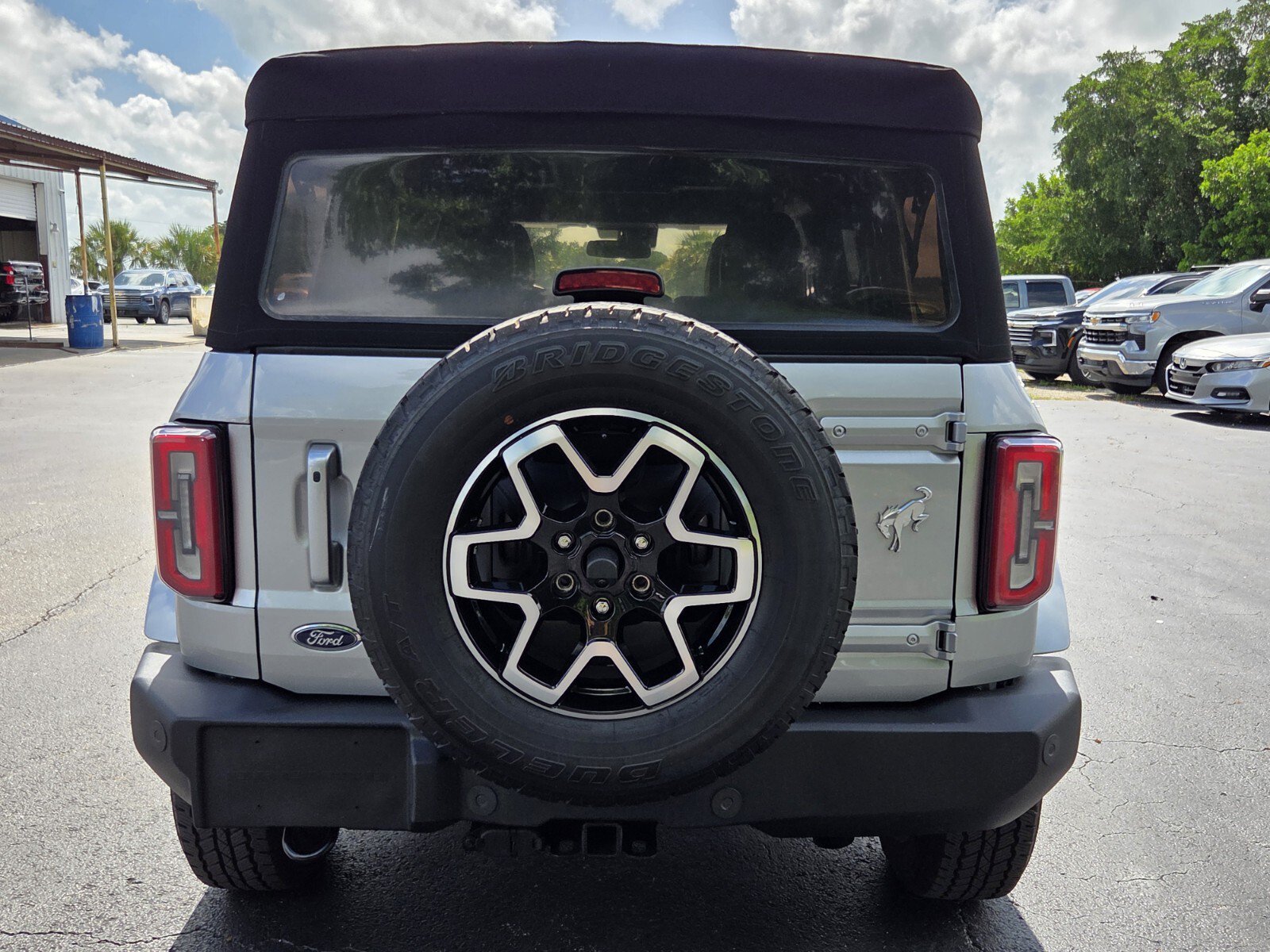 Used 2021 Ford Bronco Outer Banks AWD/4WD image 4
