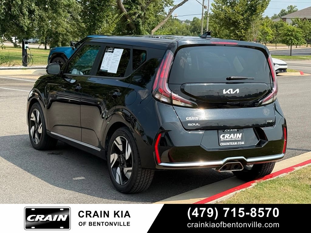 Certified 2024 Kia Soul GT-Line FWD image 5