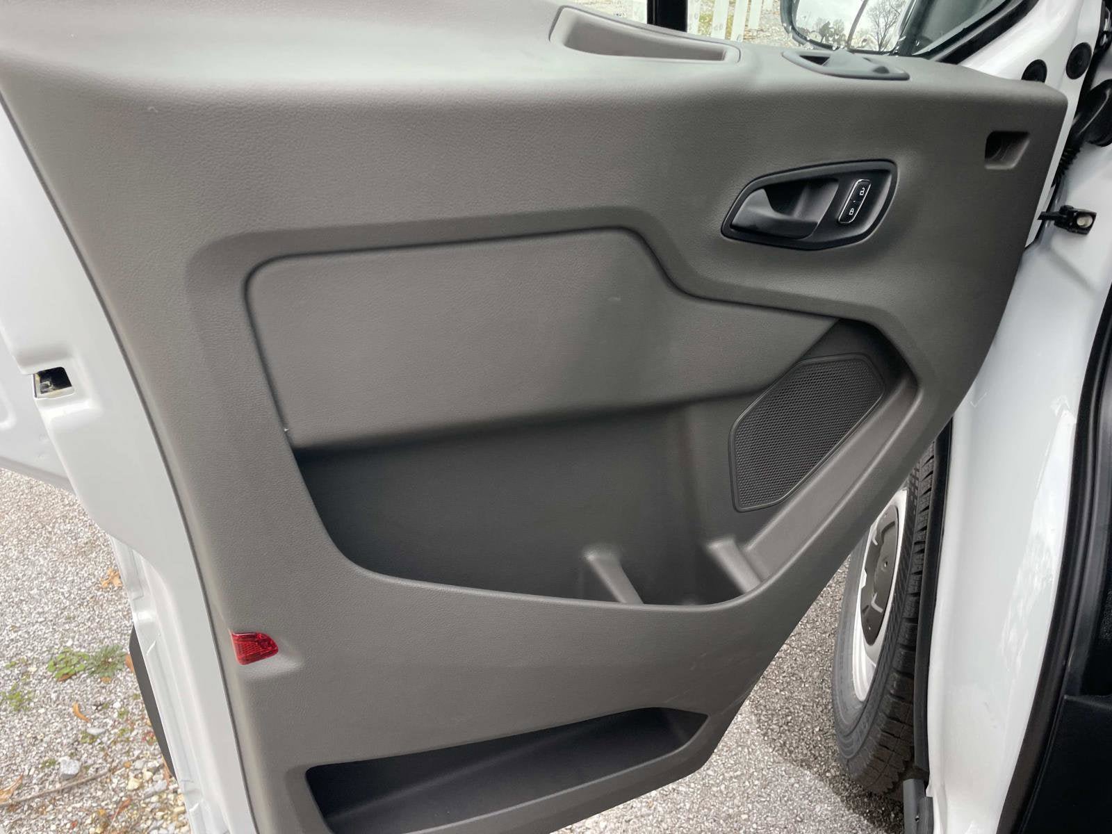 New 2026 Ford Transit 150 Low Roof RWD image 11