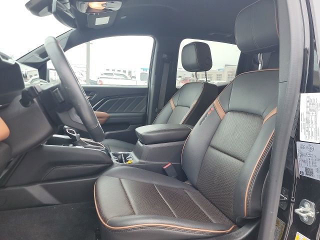 Used 2023 GMC Canyon AT4 image 10