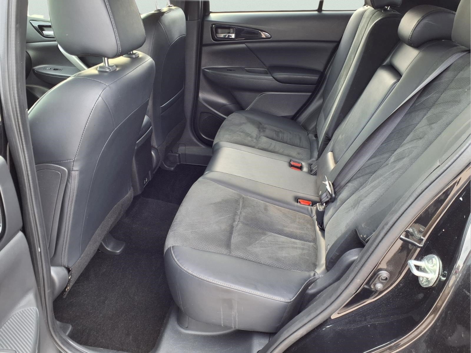 Used 2025 Mitsubishi Eclipse Cross SE AWD/4WD image 25