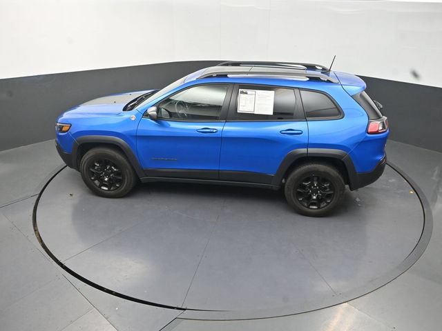 Used 2019 Jeep Cherokee Trailhawk w/ Comfort/Convenience Group AWD/4WD image 15