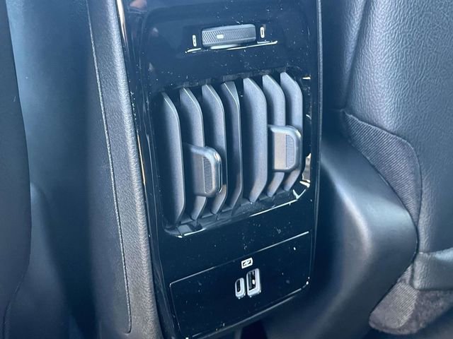 New 2026 Jeep Compass Latitude w/ Sun and Sound Group image 17