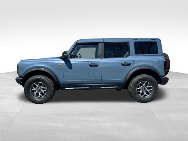 Used 2025 Ford Bronco Badlands AWD/4WD image 3