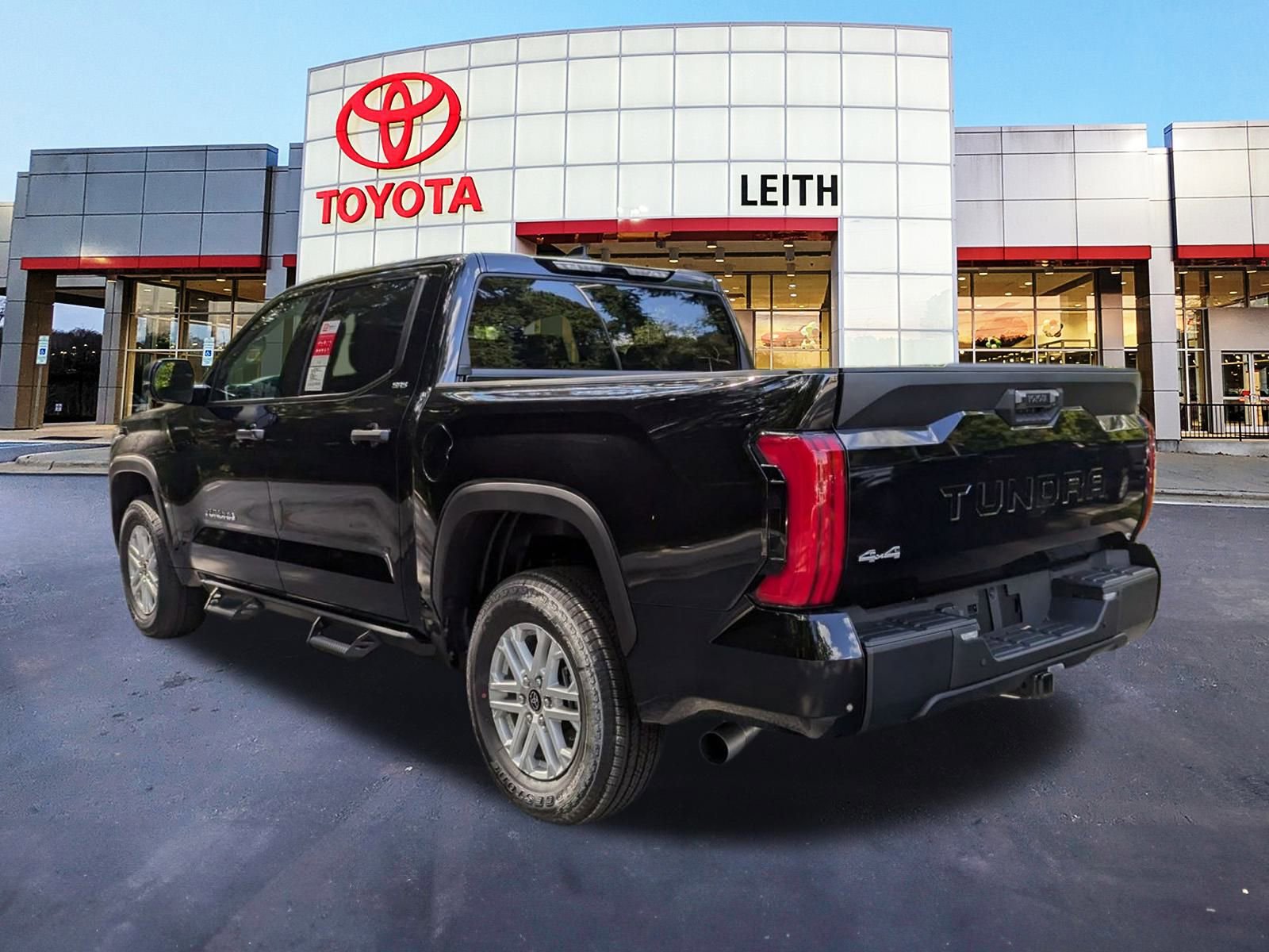 New 2024 Toyota Tundra SR5 image 7