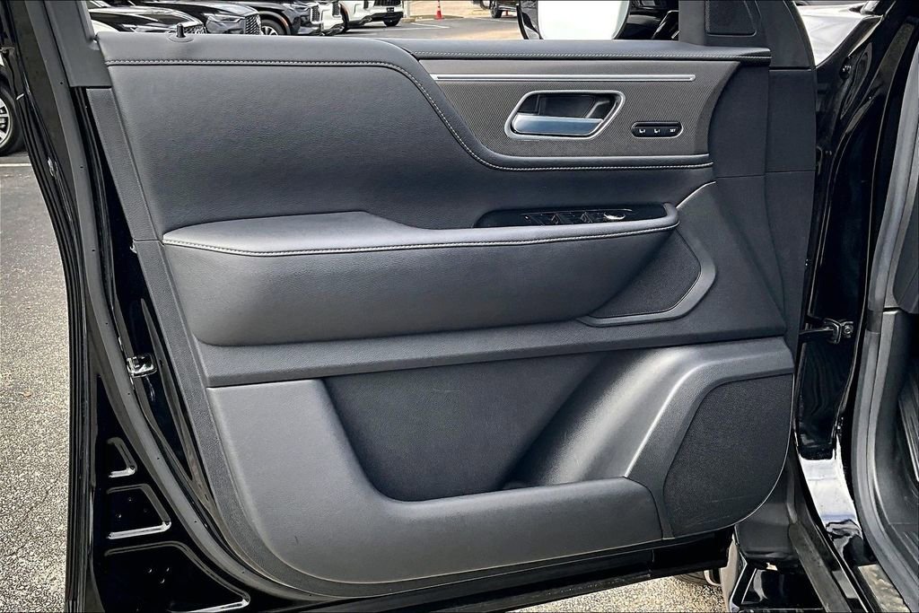 Certified 2025 INFINITI QX80 Pure w/ Cargo Package image 24