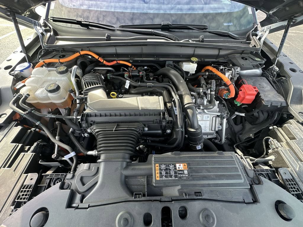 Used 2025 Lincoln Nautilus Reserve w/ Jet Appearance Package image 26