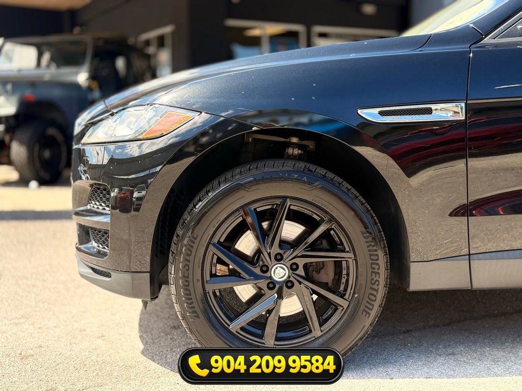 Used 2018 Jaguar F-PACE Premium image 10