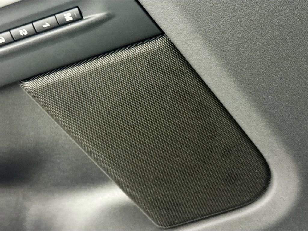 New 2026 Land Rover Range Rover Evoque S image 18