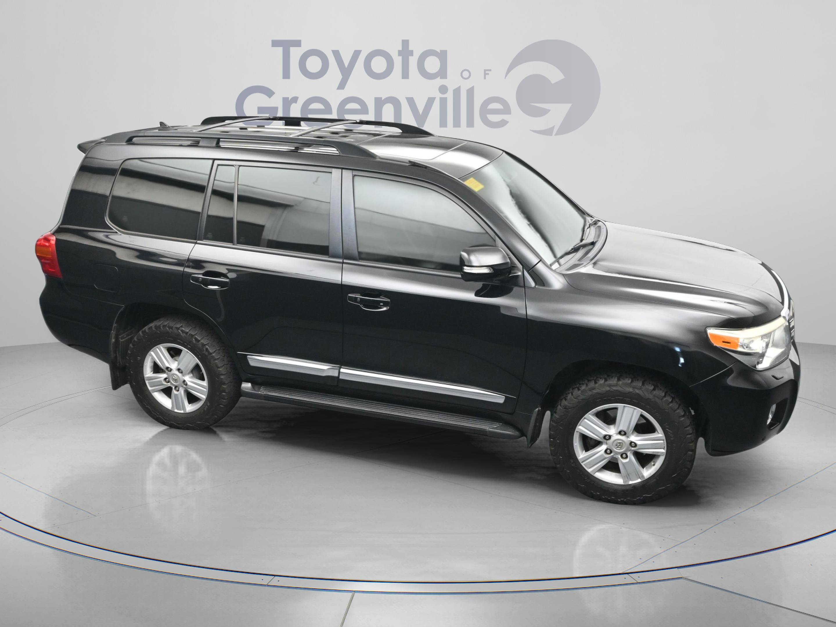 Used 2014 Toyota Land Cruiser AWD/4WD image 18