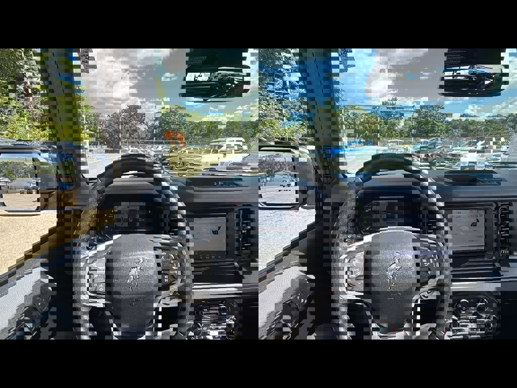 Used 2022 Ford Bronco Big Bend image 8