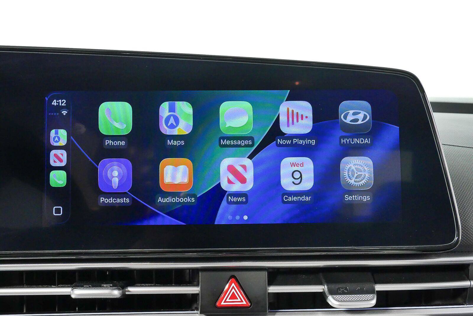 Used 2024 Hyundai Elantra Limited FWD image 16