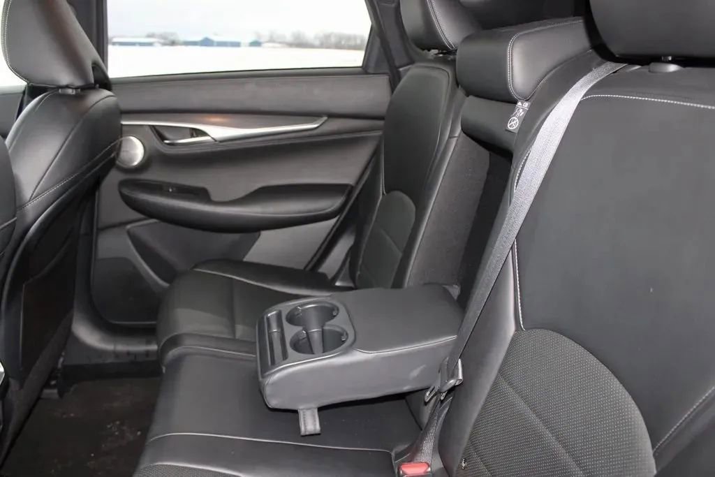 Used 2022 INFINITI QX55 Essential w/ Proassist Package image 29