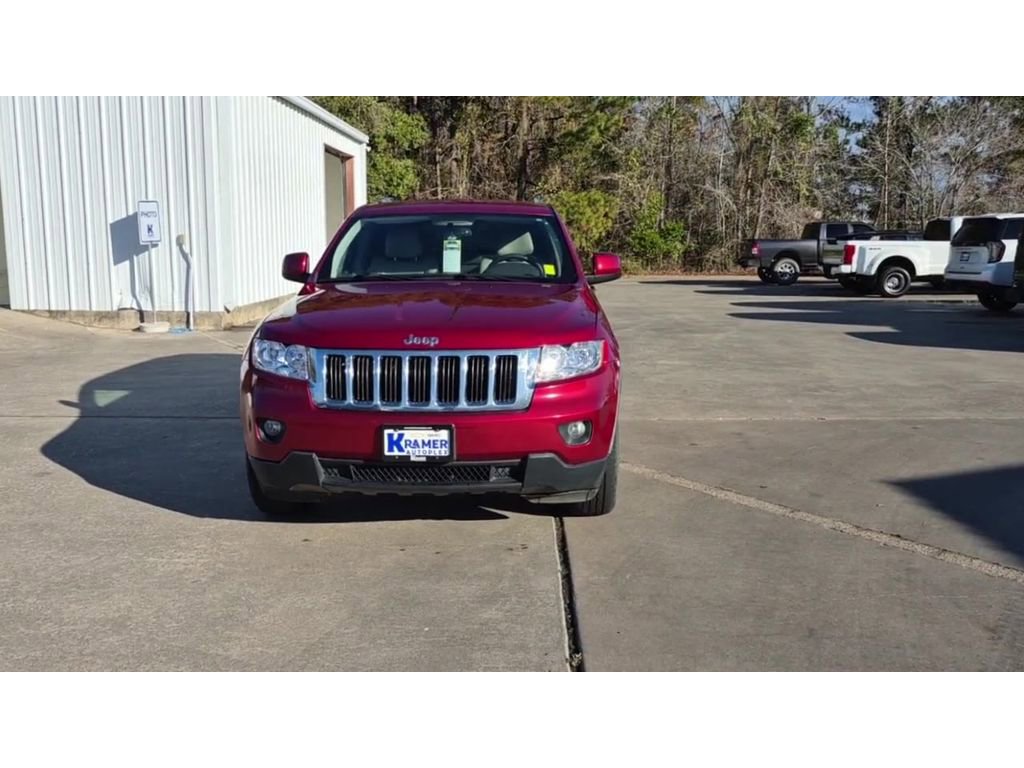 Used 2012 Jeep Grand Cherokee Laredo w/ Laredo E Group image 3