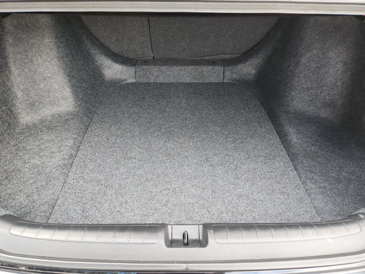 Certified 2022 Honda Accord Sport image 30