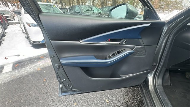 Used 2020 MAZDA CX-30 AWD w/ Select Package image 26