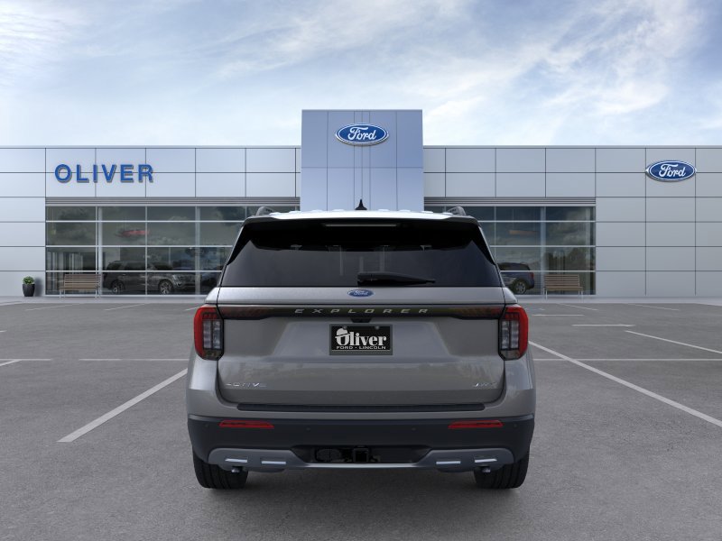 New 2026 Ford Explorer Active w/ Active Comfort Package image 6