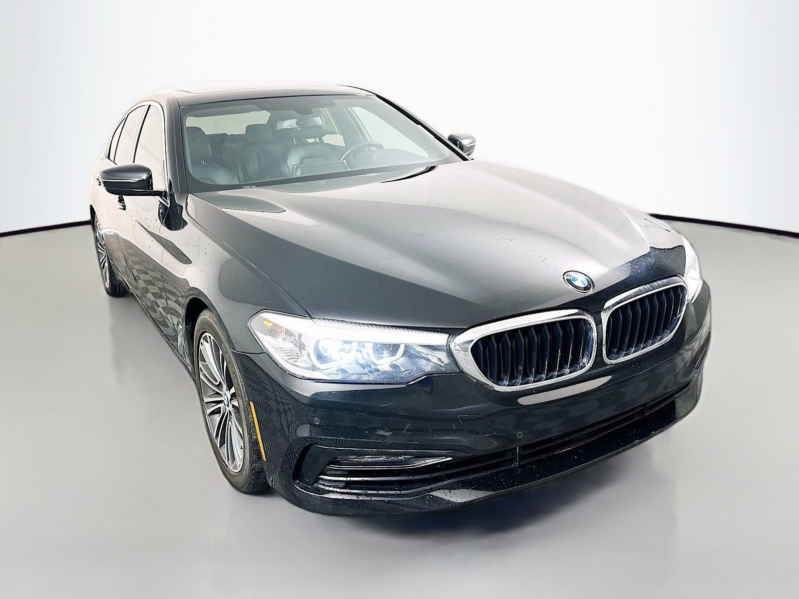 Used 2018 BMW 530i RWD image 1
