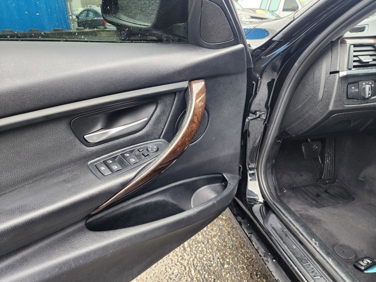 Used 2015 BMW 328i Sedan image 10