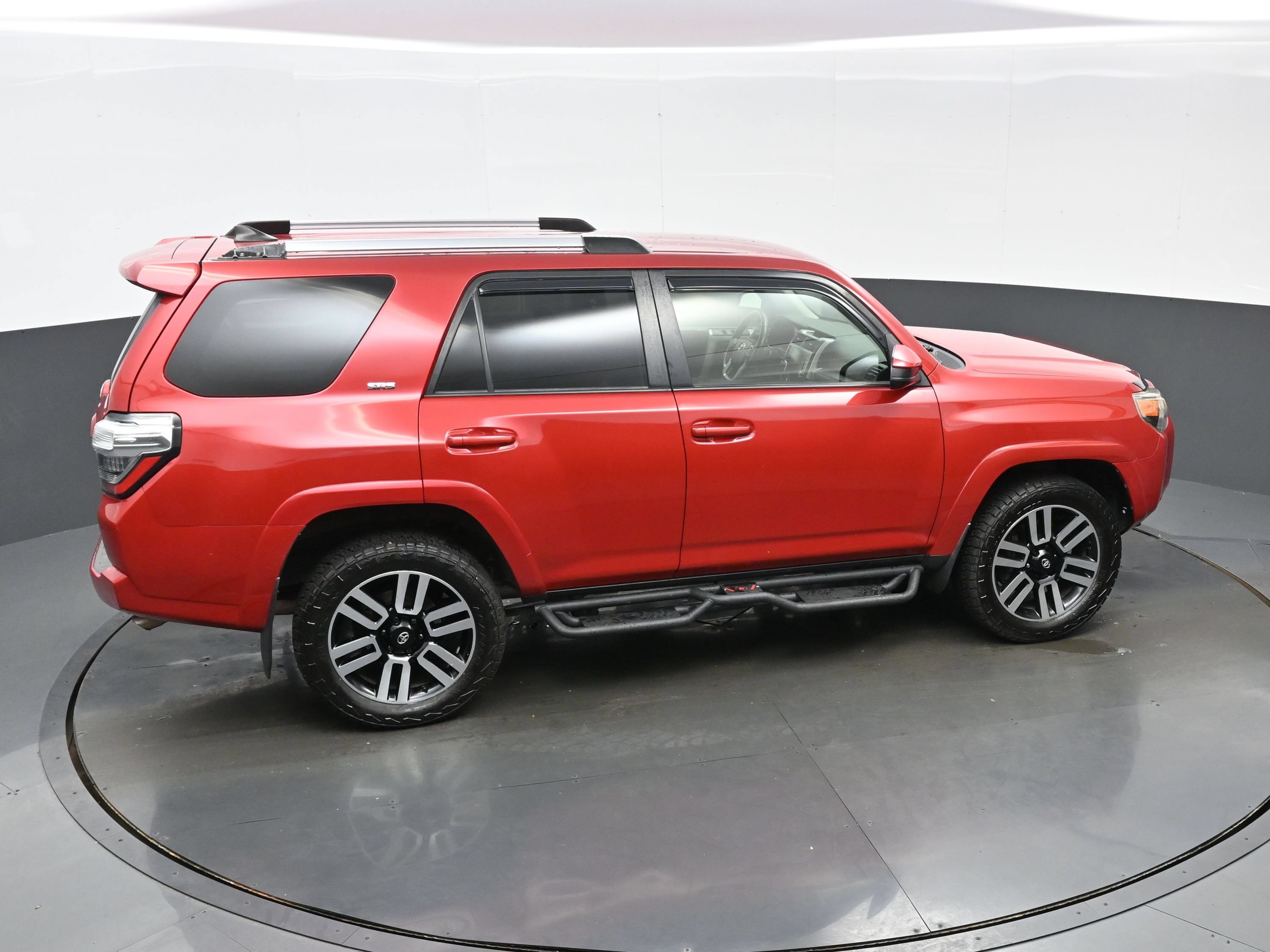 Used 2022 Toyota 4Runner SR5 AWD/4WD image 43