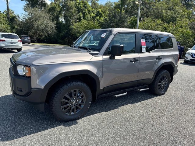 Used 2025 Toyota Land Cruiser 1958 image 4