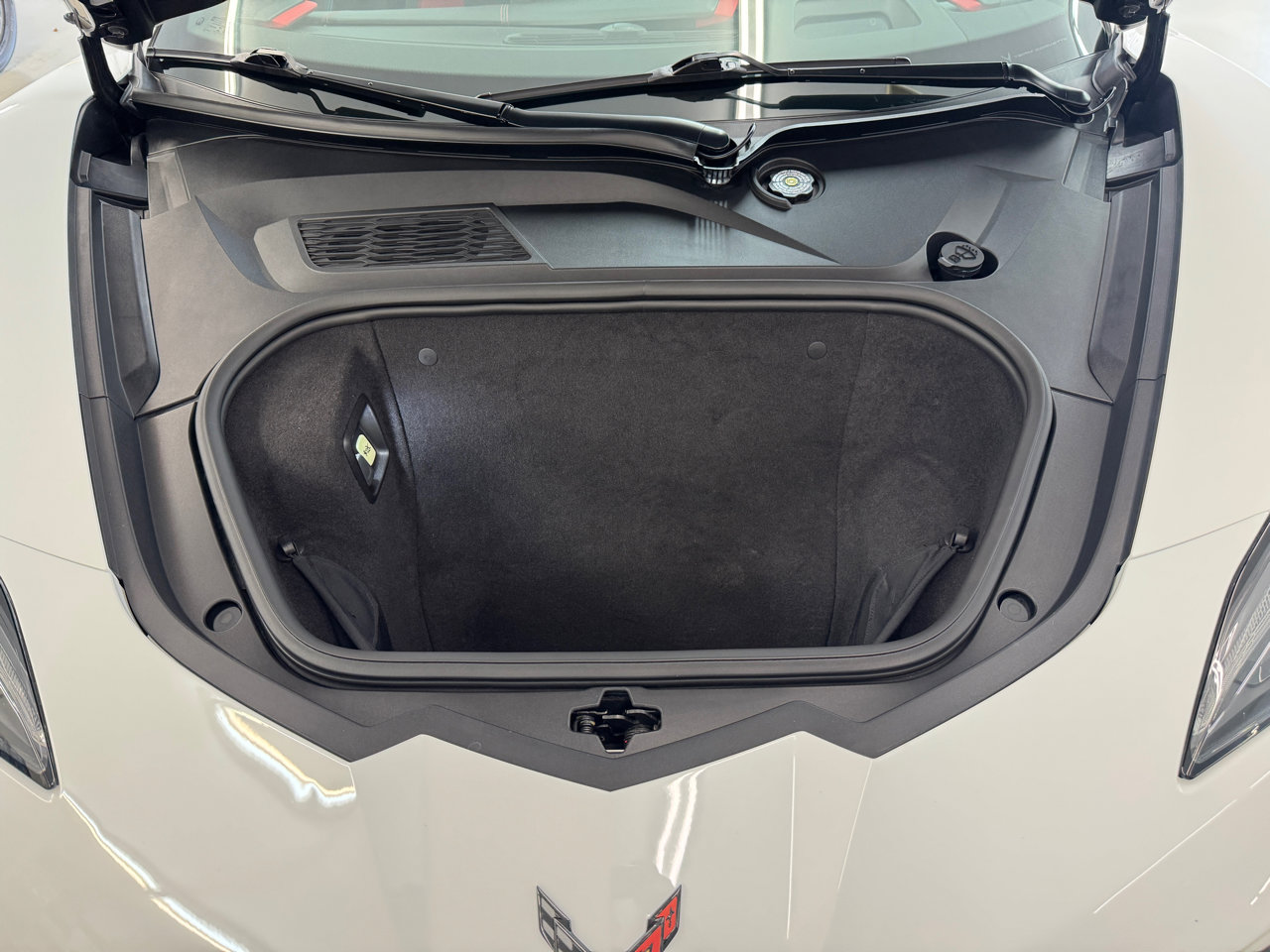 Used 2021 Chevrolet Corvette Stingray 3LT w/ Z51 Performance Package image 22