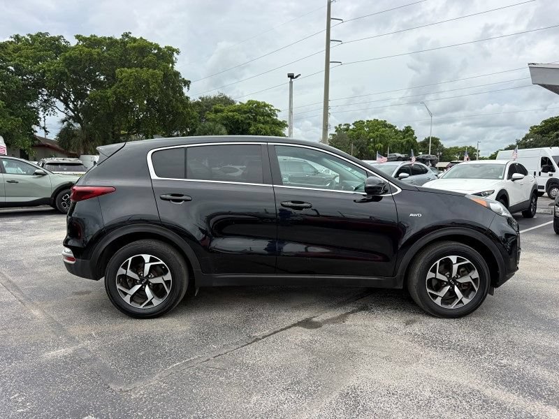 Used 2021 Kia Sportage LX w/ LX AWD Popular Package image 4