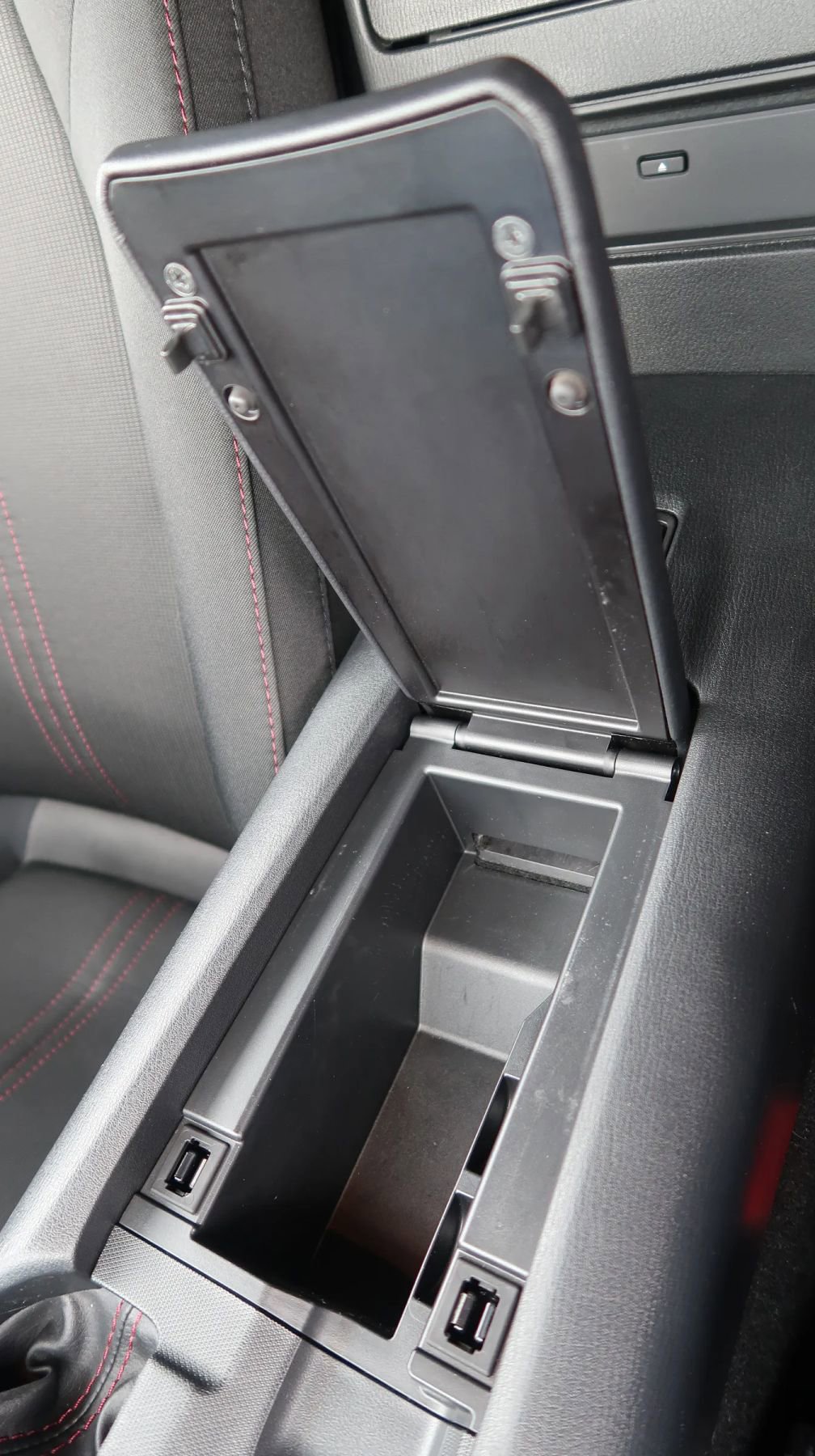 Used 2017 MAZDA MX-5 Miata Club image 27