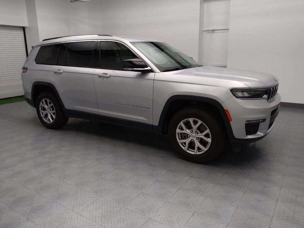 Used 2022 Jeep Grand Cherokee L Limited w/ Trailer Tow Group (B) AWD/4WD image 11